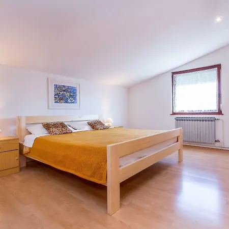 Rovi Apartamento